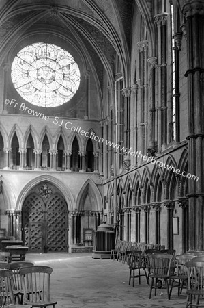 CHAPTER HOUSE INTERIOR VESTIBULE